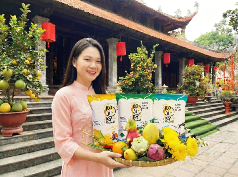 Bánh gạo Kojiky xuất hiện trong mâm lễ đầu năm Bánh gạo Kojiky xuất hiện trong mâm lễ đầu năm