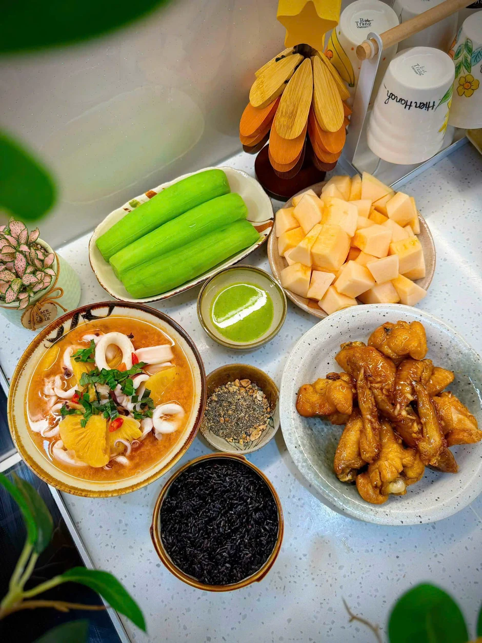 Bí kíp đi chợ 1 tuần/lần của mẹ đảm Hà Nội: Chi 500-700k/tuần, tủ lạnh "full" đồ ngon, không phải vắt óc nghĩ "hôm nay ăn gì?" Bí kíp đi chợ 1 tuần/lần của mẹ đảm Hà Nội: Chi 500-700k/tuần, tủ lạnh "full" đồ ngon, không phải vắt óc nghĩ "hôm nay ăn gì?"