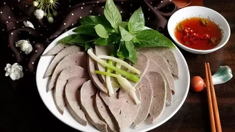 Bí quyết luộc gan heo trắng hồng, không khô bở - Báo VnExpress Cooking