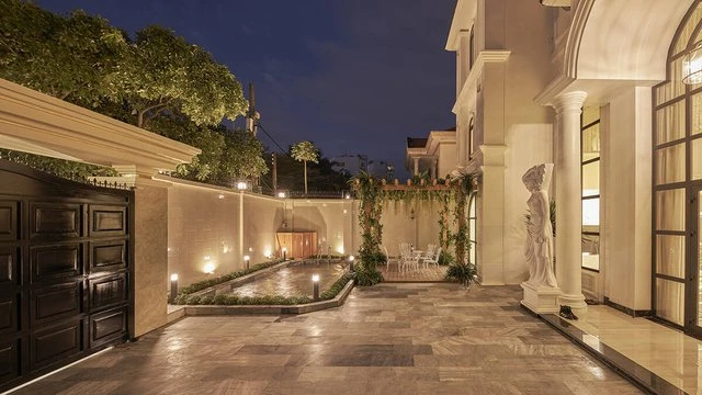 Biệt thự rộng gần 600m2 của Lệ Quyên Biệt thự rộng gần 600m2 của Lệ Quyên