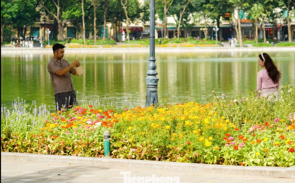 Bộ Nội vụ nói về đề xuất giảm thời giờ làm việc xuống 44 hoặc 40 giờ/tuần Bộ Nội vụ nói về đề xuất giảm thời giờ làm việc xuống 44 hoặc 40 giờ/tuần