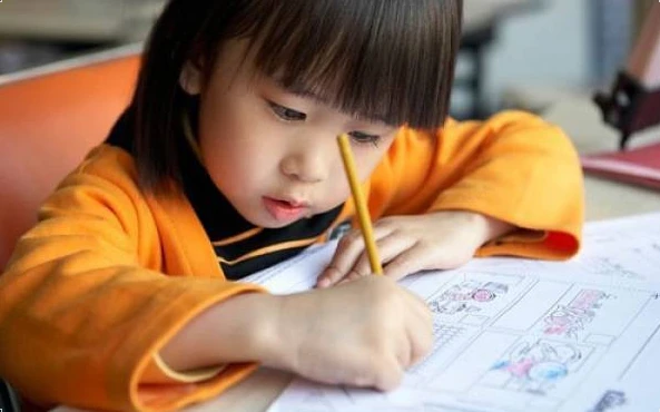 Cách giúp trẻ tập trung vào bài tập hiệu quả, không cần đánh mắng Cách giúp trẻ tập trung vào bài tập hiệu quả, không cần đánh mắng