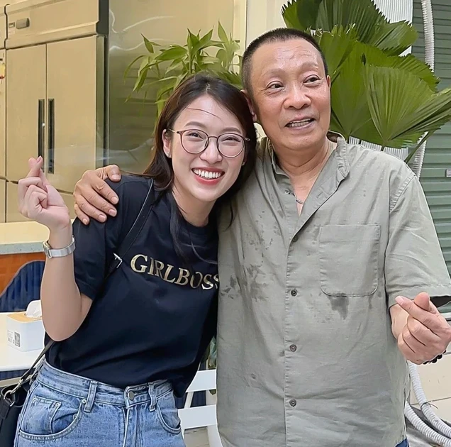 Cách làm việc sau nghỉ hưu như MC Lại Văn Sâm Cách làm việc sau nghỉ hưu như MC Lại Văn Sâm