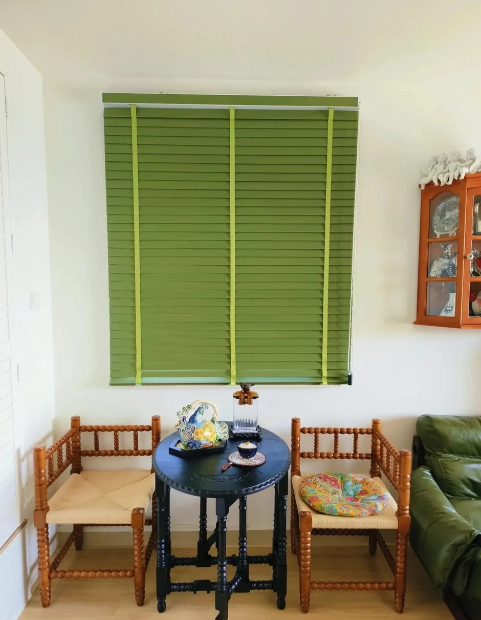Căn nhà 33m2 của chàng trai sống một mình gây sốt: Phòng ngủ chỉ 3m2 nằm ngay trong phòng khách!