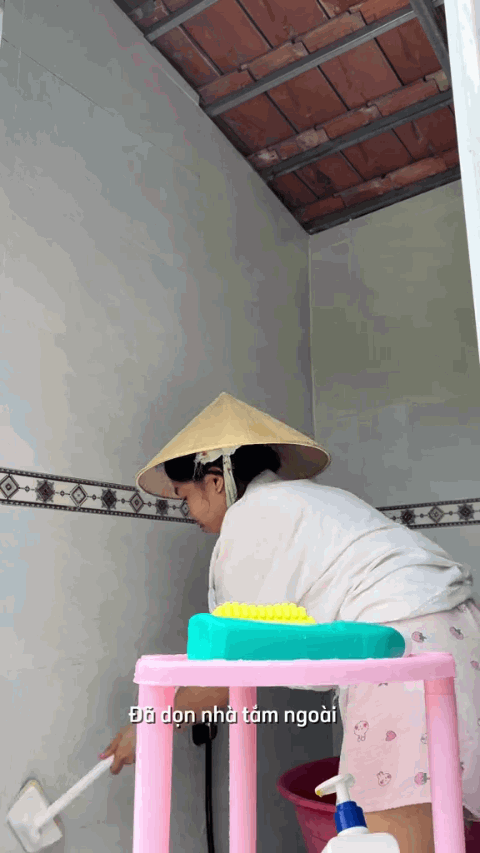 Căn nhà miền Tây khiến cõi mạng chóng mặt, quét dọn cả buổi vẫn chưa xong