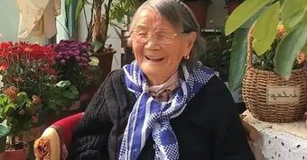 Căn nhà nhỏ của cụ bà 92 tuổi: Cuộc sống bình yên và tự tại