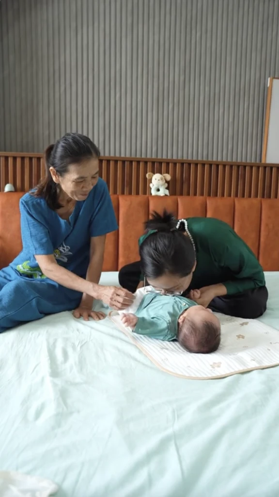 Căn nhà ở quê của Út Về Vườn Căn nhà ở quê của Út Về Vườn
