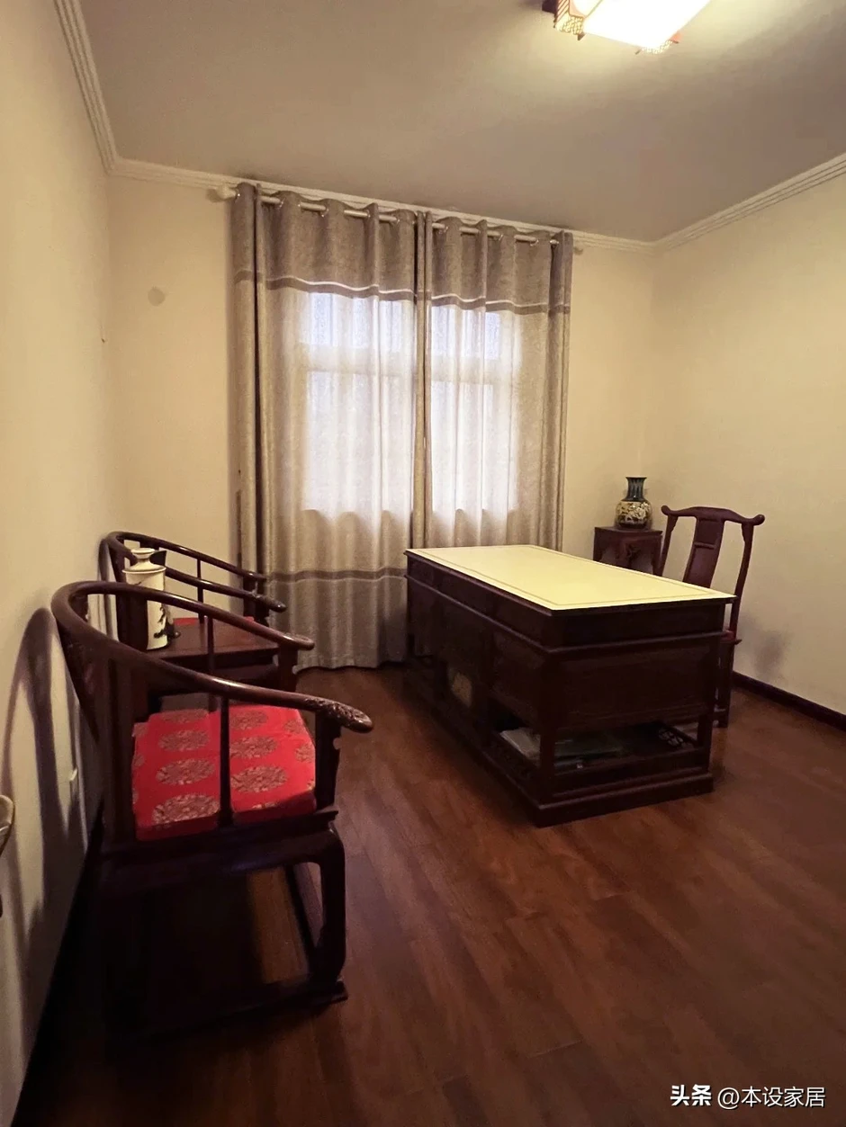 Căn nhà sạch sẽ của người phụ nữ 64 tuổi: Bí quyết sống ít đồ Căn nhà sạch sẽ của người phụ nữ 64 tuổi: Bí quyết sống ít đồ