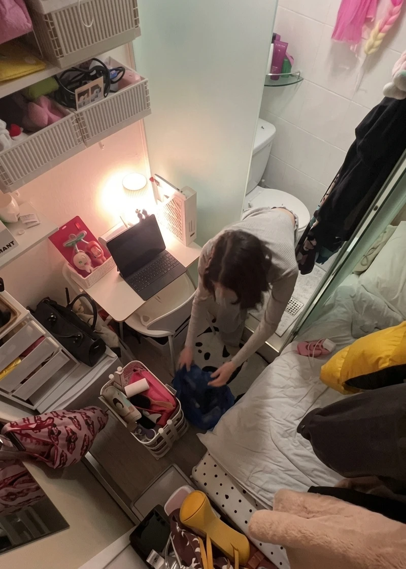 Căn phòng 6,5 m2 tại Seoul và cuộc sống tối giản của cô gái Căn phòng 6,5 m2 tại Seoul và cuộc sống tối giản của cô gái