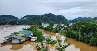 Cảnh báo lũ trên các sông ở Bắc Bộ, Bắc Trung Bộ do mưa lớn kéo dài