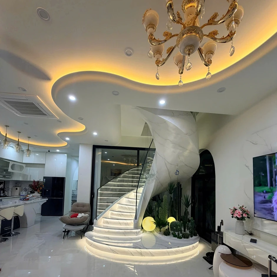Cặp đôi bỏ TPHCM về quê xây nhà độc lạ rộng 312m2, ai thấy cũng ngước nhìn Cặp đôi bỏ TPHCM về quê xây nhà độc lạ rộng 312m2, ai thấy cũng ngước nhìn