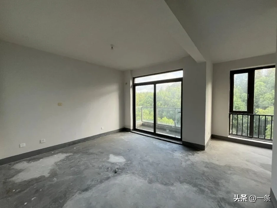 Cặp đôi cải tạo căn nhà 350m² ở ngọai ô: Cuộc sống không cần sở hữu Cặp đôi cải tạo căn nhà 350m² ở ngọai ô: Cuộc sống không cần sở hữu