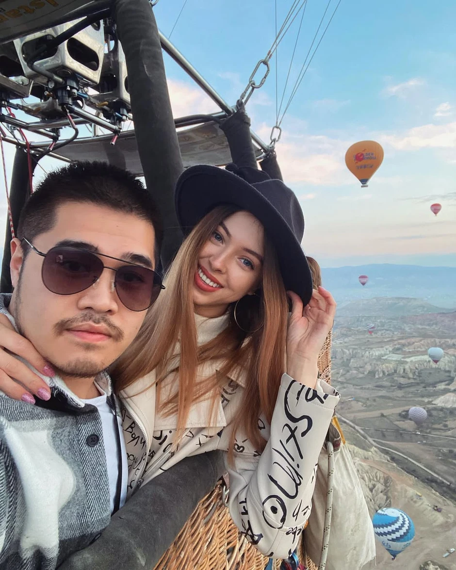 Cặp đôi chồng Việt - vợ Nga khiến 2 triệu người có cùng 1 thắc mắc: “Anh làm sao cưới được cô ấy?” Cặp đôi chồng Việt - vợ Nga khiến 2 triệu người có cùng 1 thắc mắc: “Anh làm sao cưới được cô ấy?”