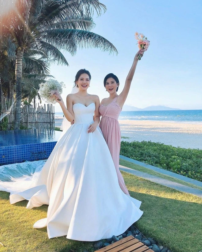Cặp đôi “quý cô độc thân” nổi tiếng đã 11 năm: Nhan sắc hiện tại gây bất ngờ lớn, cuộc sống phú bà có thiếu gì đâu! Cặp đôi “quý cô độc thân” nổi tiếng đã 11 năm: Nhan sắc hiện tại gây bất ngờ lớn, cuộc sống phú bà có thiếu gì đâu!