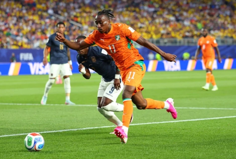 Cầu thủ World Cup viết thư gửi em gái đã mất ở tuổi 15 - Báo TinVina Cầu thủ World Cup viết thư gửi em gái đã mất ở tuổi 15 - Báo TinVina