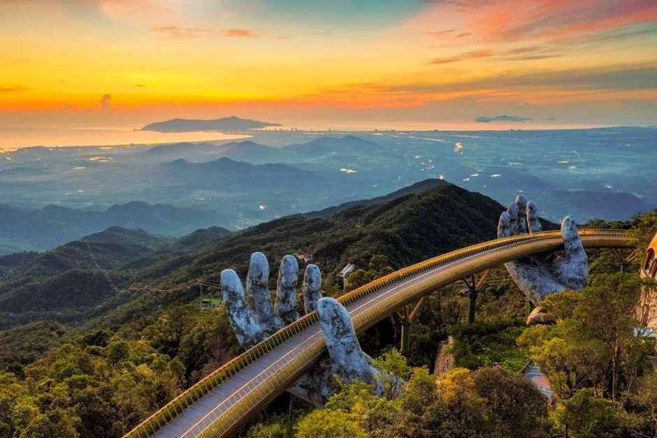 Cầu Vàng Đà Nẵng: Biểu tượng du lịch không thể bỏ qua năm 2026
