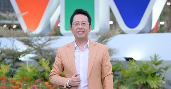 Cha là nhà Toán học - Giáo sư, con làm truyền hình: Việt Khuê đã bắt đầu ở VTV như thế nào?