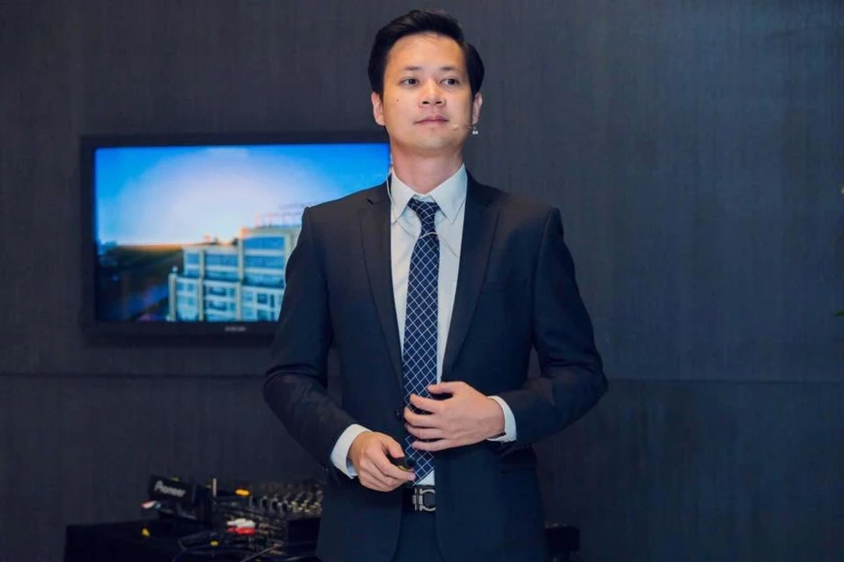 Chân dung người Việt SN 1987 làm TGĐ từ năm 27 tuổi, 10 năm trước từng tiếp đón Tổng thống Mỹ Chân dung người Việt SN 1987 làm TGĐ từ năm 27 tuổi, 10 năm trước từng tiếp đón Tổng thống Mỹ