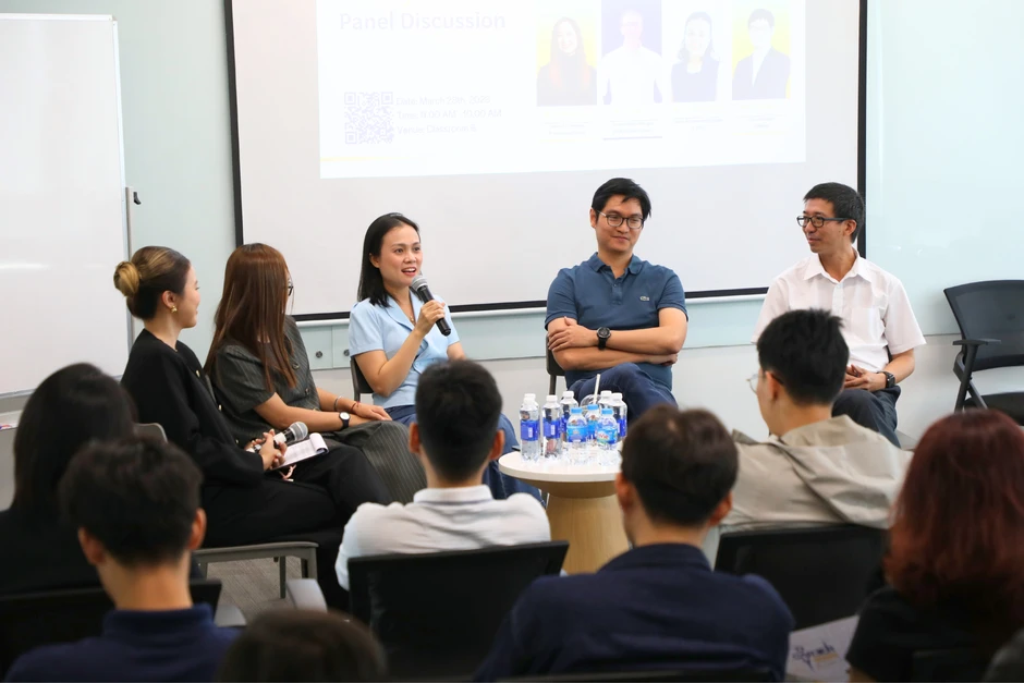 Chân dung thế hệ đi xin việc cùng một vài “trợ lý ảo”: Nhà tuyển dụng nghĩ gì khi ứng viên cái gì cũng nhờ AI? Chân dung thế hệ đi xin việc cùng một vài “trợ lý ảo”: Nhà tuyển dụng nghĩ gì khi ứng viên cái gì cũng nhờ AI?