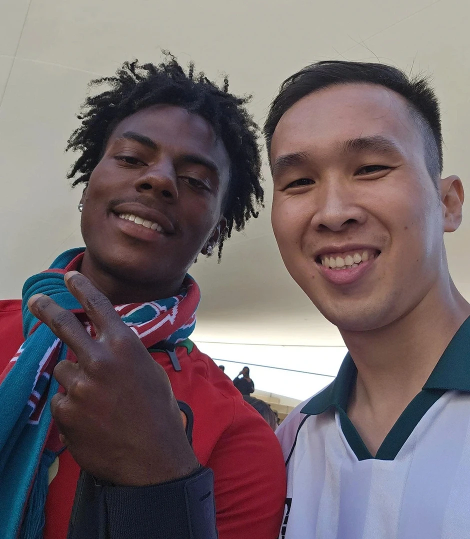 Chàng trai Hà Nội tâng bóng tại Mỹ, khán giả ở World Cup đổ đến xem Chàng trai Hà Nội tâng bóng tại Mỹ, khán giả ở World Cup đổ đến xem