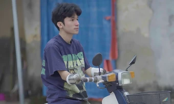 Chàng trai không tay và những món ăn 'triệu view'