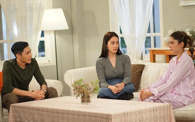 Chị chồng giàu có đột nhiên hỏi vay tiền, dưới áp lực của cả nhà chồng tôi đã đưa ra phương án không mất lòng ai Chị chồng giàu có đột nhiên hỏi vay tiền, dưới áp lực của cả nhà chồng tôi đã đưa ra phương án không mất lòng ai