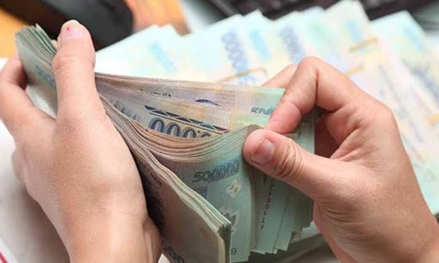 Chị chồng vay giúp 300 triệu làm nhà, vợ chồng tôi mang ơn và ròng rã trả nợ suốt 2 năm, đến giờ mới biết sự thật điếng lặng Chị chồng vay giúp 300 triệu làm nhà, vợ chồng tôi mang ơn và ròng rã trả nợ suốt 2 năm, đến giờ mới biết sự thật điếng lặng