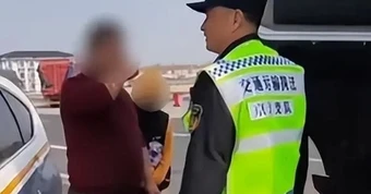 Chồng lái xe đi hàng chục km mới phát hiện 'bỏ quên' vợ ở trạm dừng nghỉ