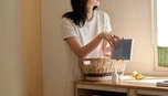 Chồng tôi mất việc, cả nhà chồng ngơ ngác cho đến khi họ biết mỗi ngày tôi kiếm tiền kiểu gì