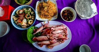 Chủ tịch Hà Tĩnh quảng bá món "ăn một lần, nhớ một đời" trên Facebook