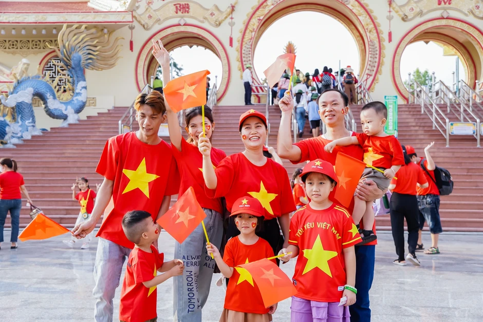 Chưa đến lễ Giỗ tổ, nhiều người đã rục rịch cắt phép nghỉ 9 ngày Chưa đến lễ Giỗ tổ, nhiều người đã rục rịch cắt phép nghỉ 9 ngày