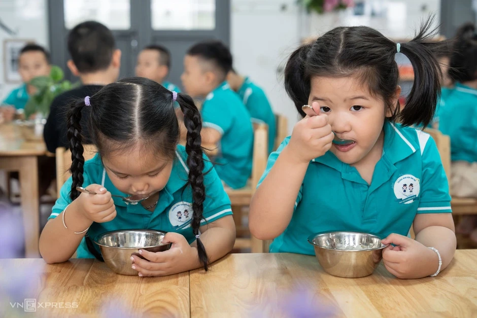Chuyên gia: Tiền chưa đủ để giảm mất cân bằng giới tính khi sinh Chuyên gia: Tiền chưa đủ để giảm mất cân bằng giới tính khi sinh