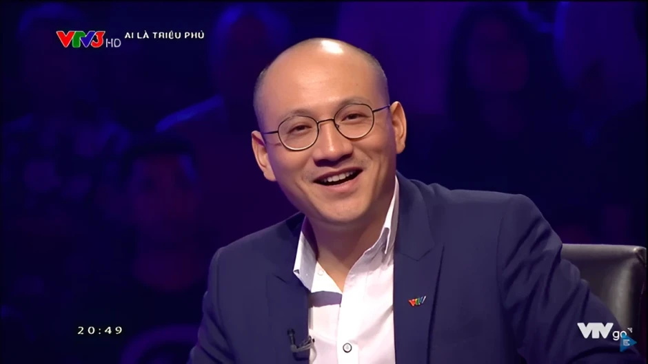 Chuyện hy hữu ở Ai Là Triệu Phú: Người chơi gọi điện thoại cho người thân nhờ trợ giúp nhưng... lộn số! Chuyện hy hữu ở Ai Là Triệu Phú: Người chơi gọi điện thoại cho người thân nhờ trợ giúp nhưng... lộn số!