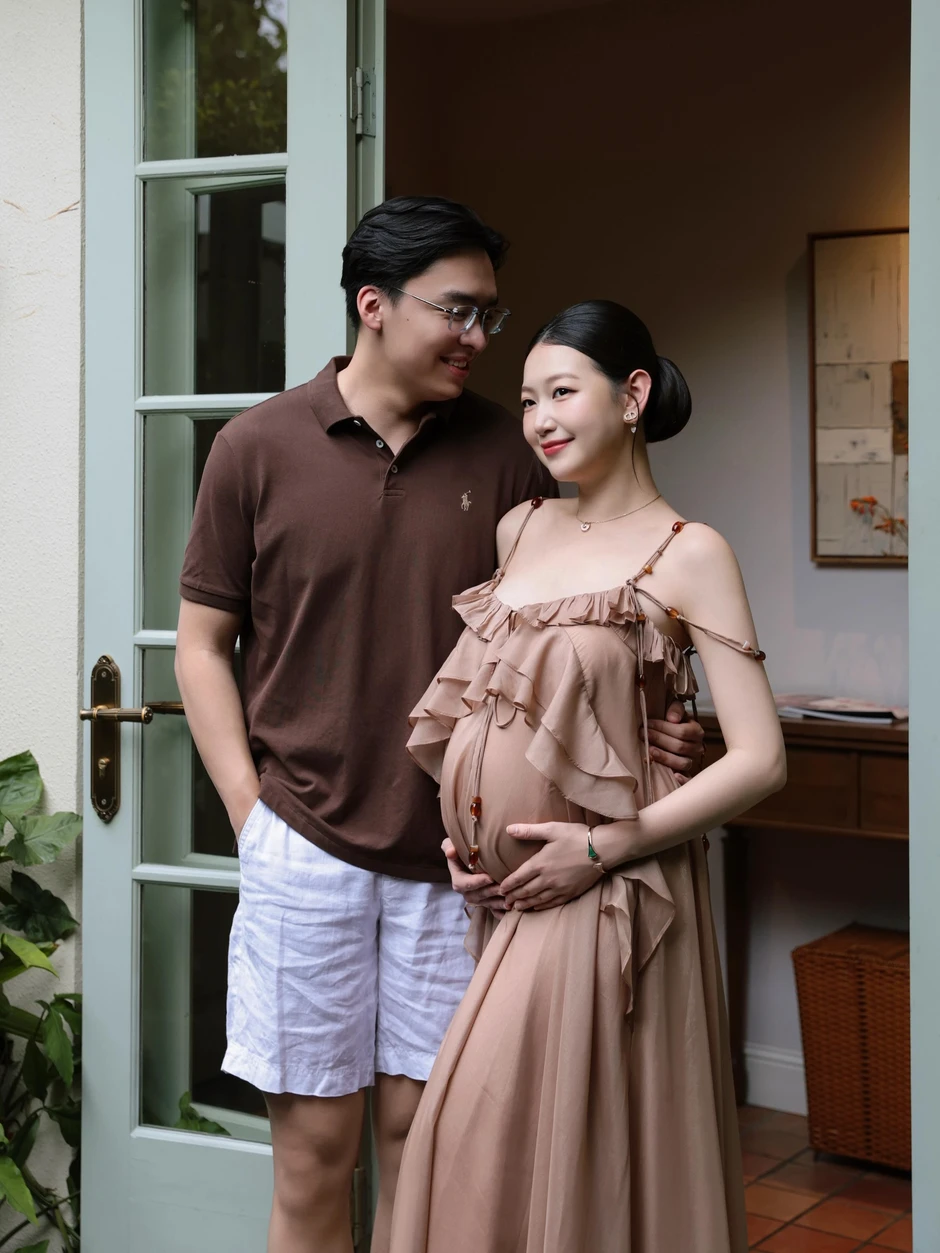 Chuyện tình “cọc đi tìm trâu” của tiểu thư ngành Y và bác sĩ điển trai ở TP.HCM: Chuẩn bị đón con đầu lòng sau 3 năm cưới Chuyện tình “cọc đi tìm trâu” của tiểu thư ngành Y và bác sĩ điển trai ở TP.HCM: Chuẩn bị đón con đầu lòng sau 3 năm cưới
