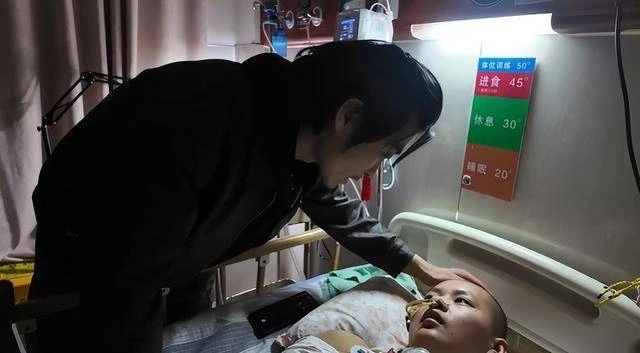 Cô dâu Trung Quốc hôn mê hơn 3 tháng, bất ngờ tỉnh lại trước lễ cưới 2 ngày Cô dâu Trung Quốc hôn mê hơn 3 tháng, bất ngờ tỉnh lại trước lễ cưới 2 ngày