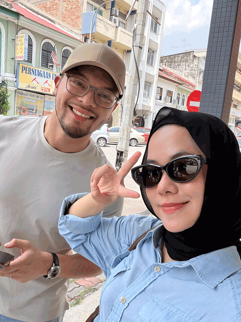 Cô gái Tây Ninh lấy chồng theo đạo Hồi, mâm cỗ cưới khiến họ hàng ngỡ ngàng Cô gái Tây Ninh lấy chồng theo đạo Hồi, mâm cỗ cưới khiến họ hàng ngỡ ngàng