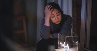 Con dâu đưa tôi 10 triệu mỗi tháng, đến tháng thứ 7 tôi mới biết tiền đó thực ra không phải để phụng dưỡng
