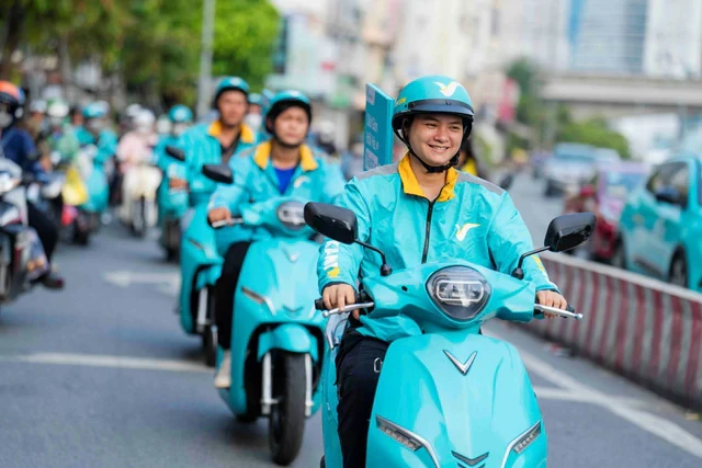 Con trai ông Phạm Nhật Vượng đang tuyển nhiều trưởng phòng lương lên tới gần 50 triệu đồng/tháng, công việc liên quan trực tiếp đến tài xế công nghệ, làm việc 5 ngày/tuần