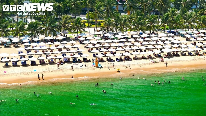 Công trình chắn biển được tháo dỡ, đường ven biển Nha Trang khoe diện mạo mới Công trình chắn biển được tháo dỡ, đường ven biển Nha Trang khoe diện mạo mới