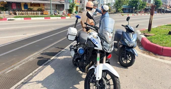 CSGT TP.HCM ghi hình phạt nguội nhiều lỗi khi đi qua đường sắt