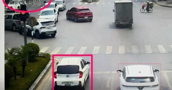 Cục CSGT lý giải lỗi vượt đèn vàng, quay đầu trên vạch đi bộ bị phạt nặng