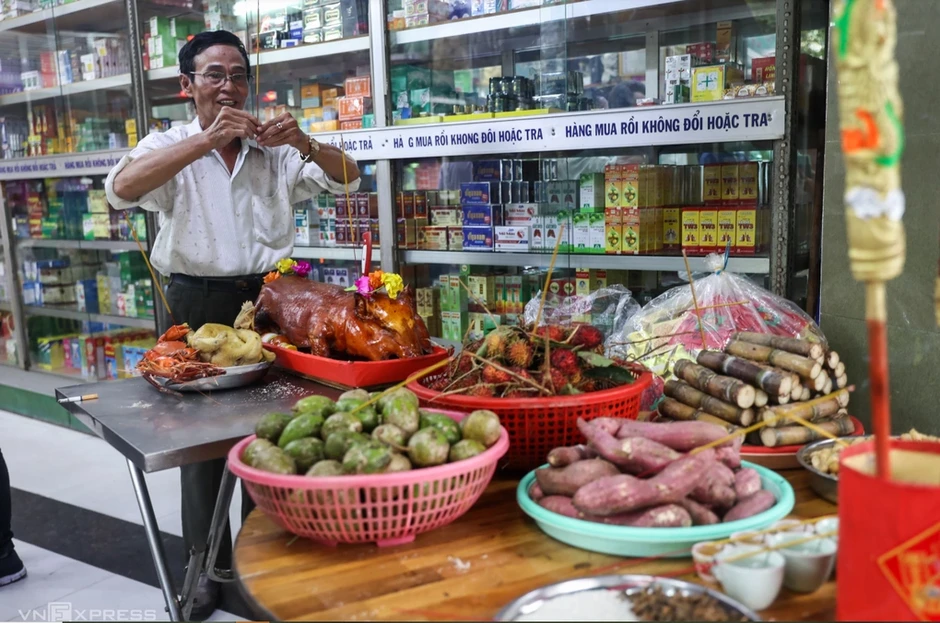 Cúng 'cô hồn' thế nào cho đúng? Cúng 'cô hồn' thế nào cho đúng?