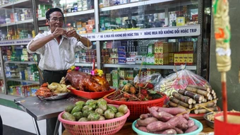 Cúng 'cô hồn' thế nào cho đúng?