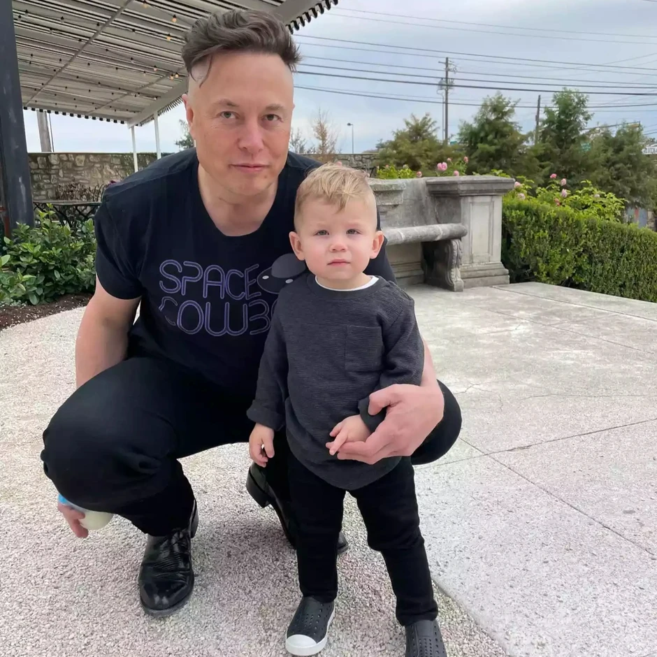 Cuộc sống cậu ấm có tên đặc biệt nhất của Elon Musk Cuộc sống cậu ấm có tên đặc biệt nhất của Elon Musk