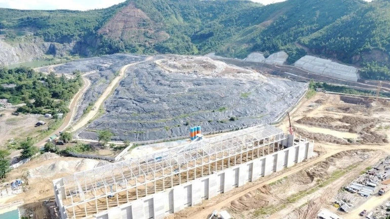 Đà Nẵng: Cấp bách xử lý tình trạng rác thải ùn ứ nghiêm trọng Đà Nẵng: Cấp bách xử lý tình trạng rác thải ùn ứ nghiêm trọng