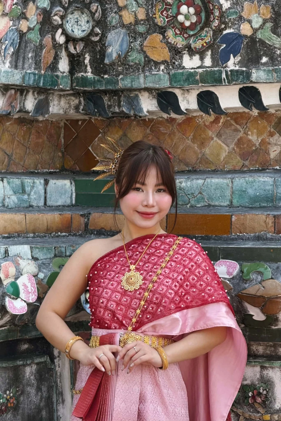Dân văn phòng đổ xô đi học makeup cá nhân để đẹp như "thay đầu": Thừa tiền mới chi 3 - 5 triệu cho 3 bữa học?