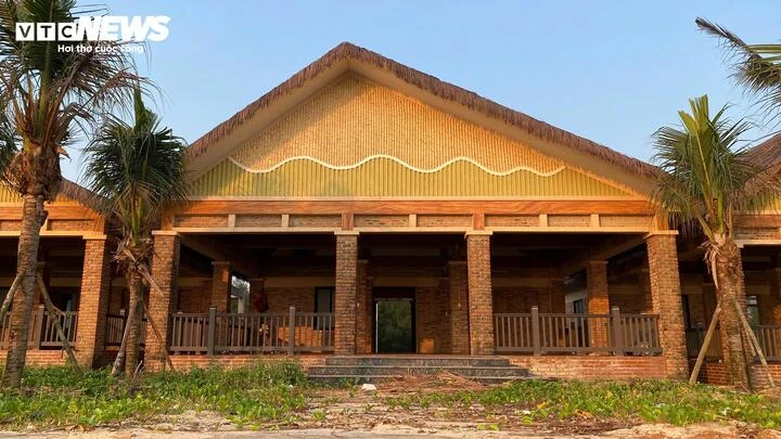 Dân ven biển Quảng Trị tiếc nuối nhìn dự án bãi tắm gần 260 tỷ 'đắp chiếu' Dân ven biển Quảng Trị tiếc nuối nhìn dự án bãi tắm gần 260 tỷ 'đắp chiếu'