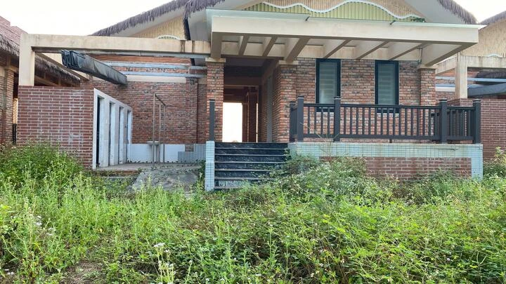 Dân ven biển Quảng Trị tiếc nuối nhìn dự án bãi tắm gần 260 tỷ 'đắp chiếu' Dân ven biển Quảng Trị tiếc nuối nhìn dự án bãi tắm gần 260 tỷ 'đắp chiếu'