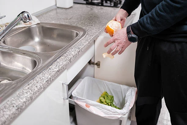 Đặt thùng rác ở đâu trong nhà để không "chặn" tài lộc? Vị trí nhiều gia đình hay để sai Đặt thùng rác ở đâu trong nhà để không "chặn" tài lộc? Vị trí nhiều gia đình hay để sai