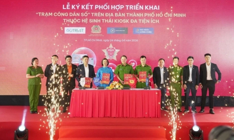 Dấu ấn Long Châu trong phát triển tiện ích y tế số Dấu ấn Long Châu trong phát triển tiện ích y tế số